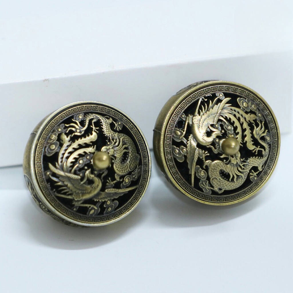 Oriental ancient brass dragon and phoenix auspicious fingertip incense burner mini aromatherapy burner home Zen decoration internet celebrity creative incense burner