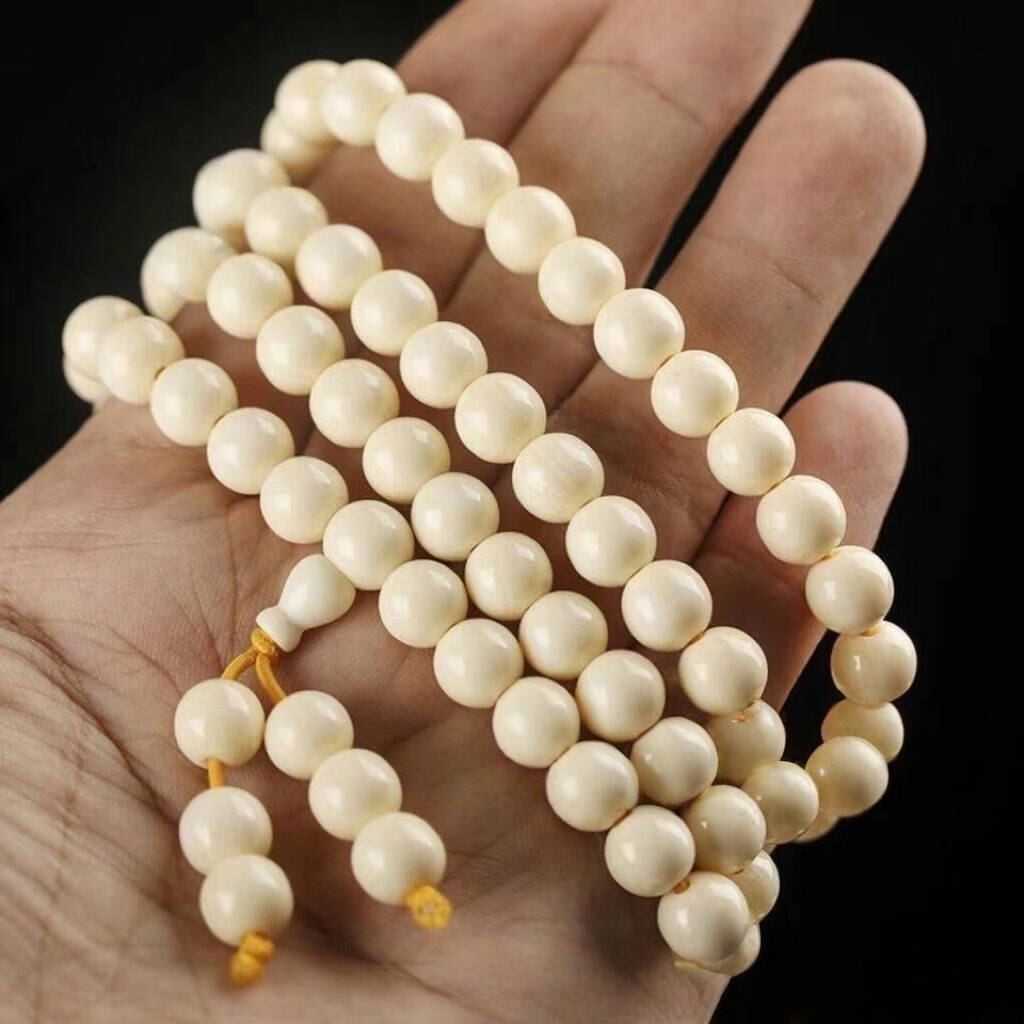 High-grade synthetic mammoth ivory rosary- a timeless craftsmanship for believers around the world